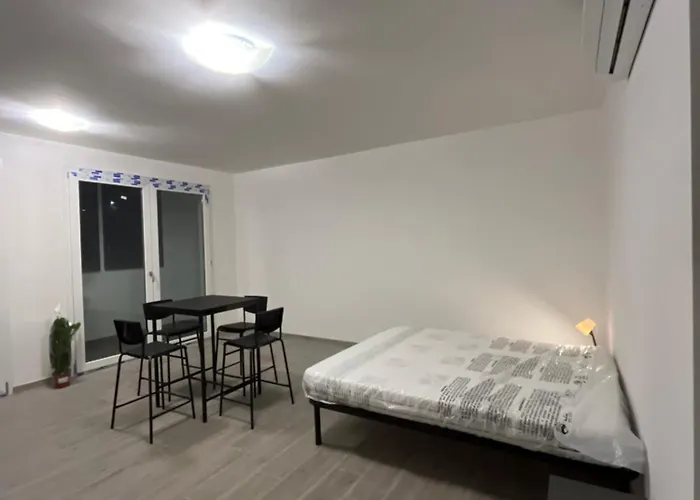 Alessandrino Apartment *